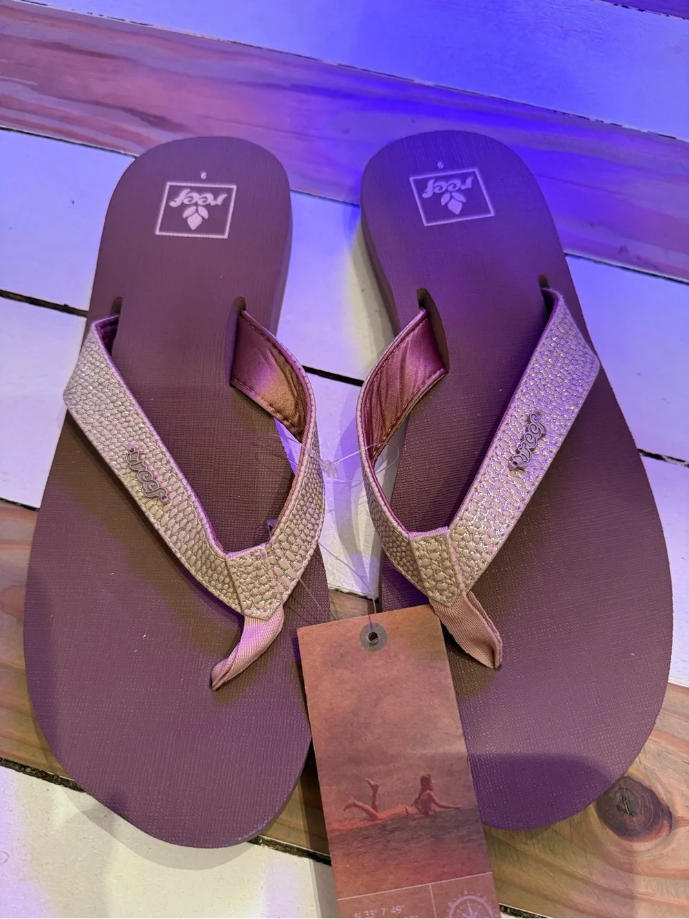 NWT Reef Women’s Sandals